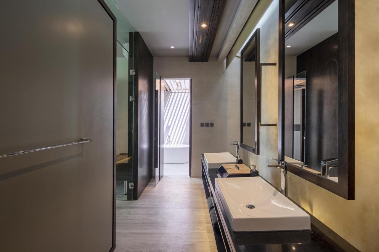 Inspira Seminyak Villa Luaran gambar