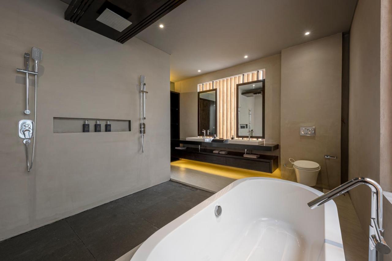 Inspira Seminyak Villa Luaran gambar